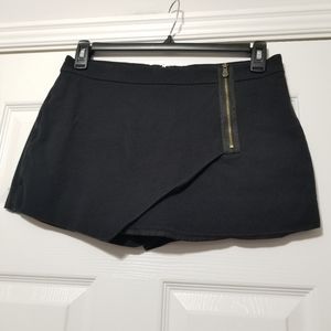 nicole by Nicole Miller - Black Cotton/Spandex Skort w/zipper, Waist 32